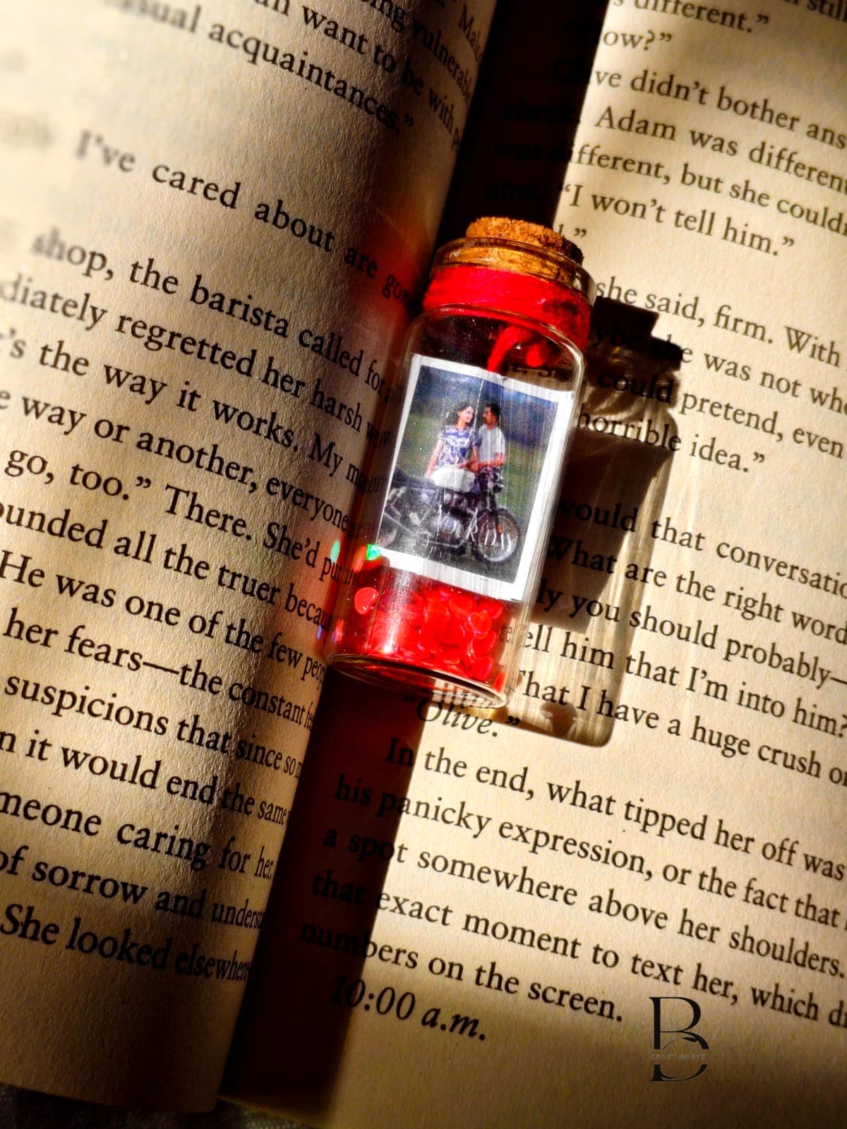 Elegant bespoke gift hamper from Craftbury Studio curated with luxury items